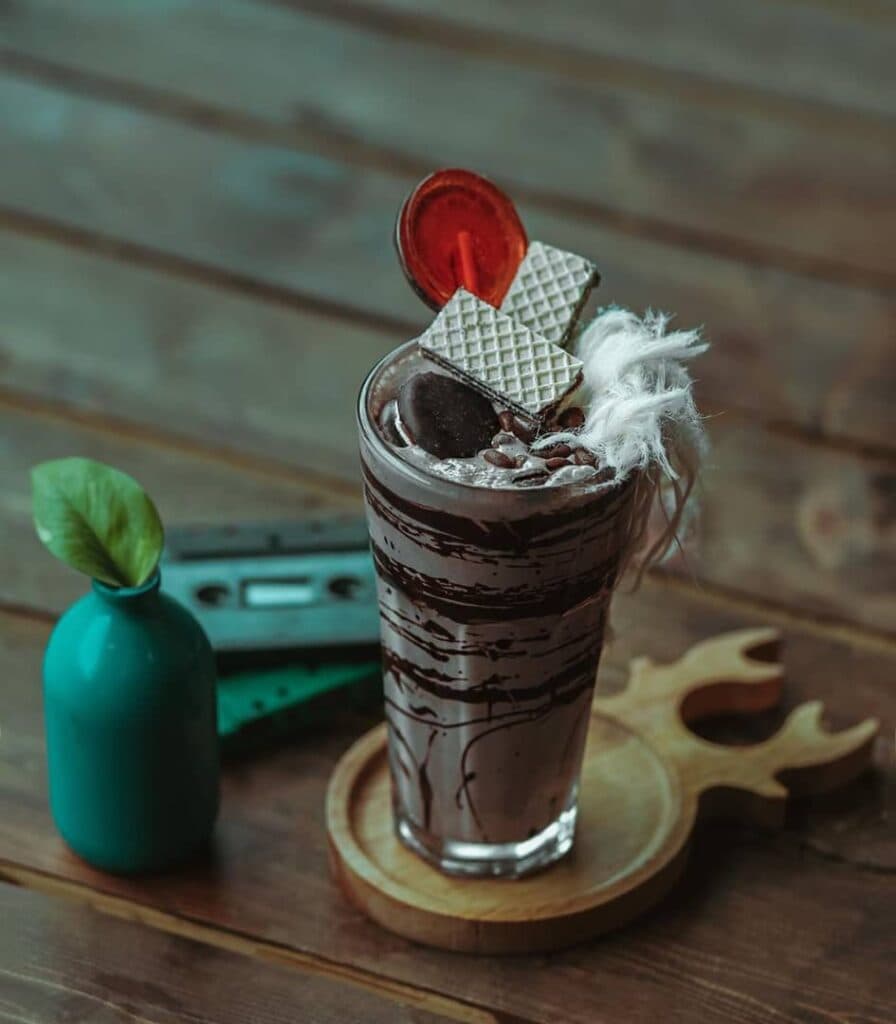 کافی شاپ اسپیناس در قم