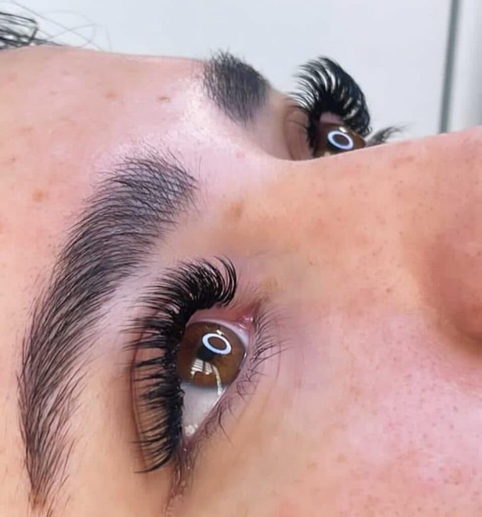 آموزشگاه و سالن زیبایی حور در پردیس تهران