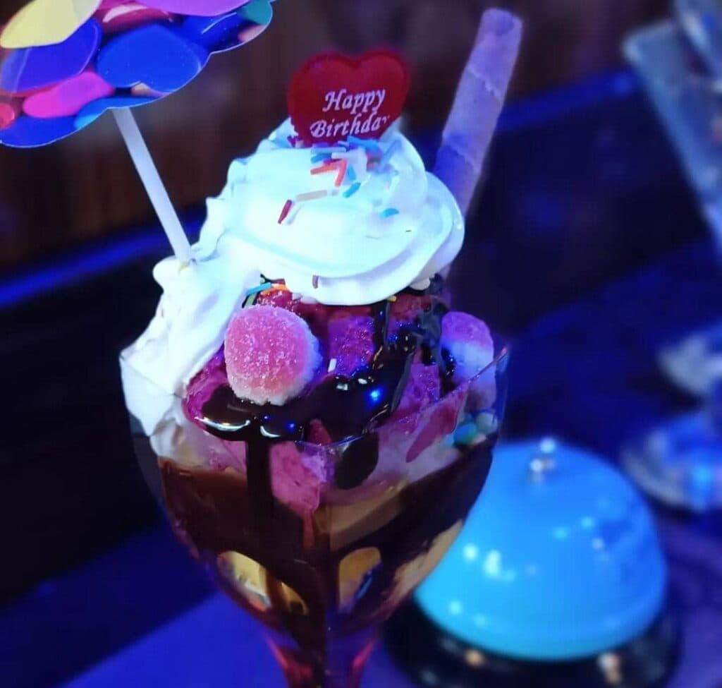 کافه رستوران شمس العماره در بندر ماهشهر