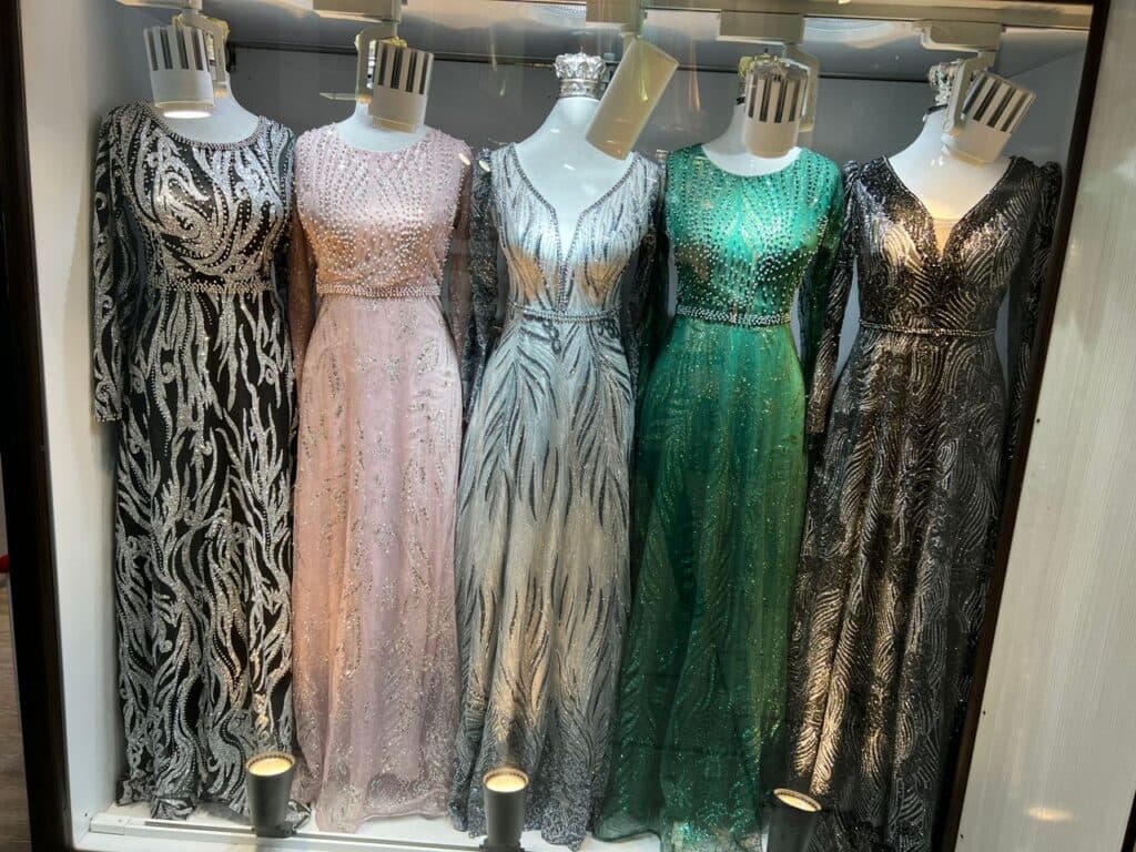 فروشگاه لباس مجلسی رز در رشت