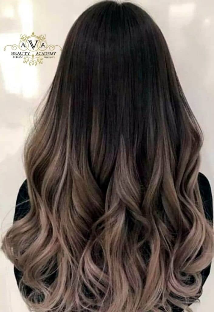 آموزشگاه و سالن زیبایی آوا در آبادان