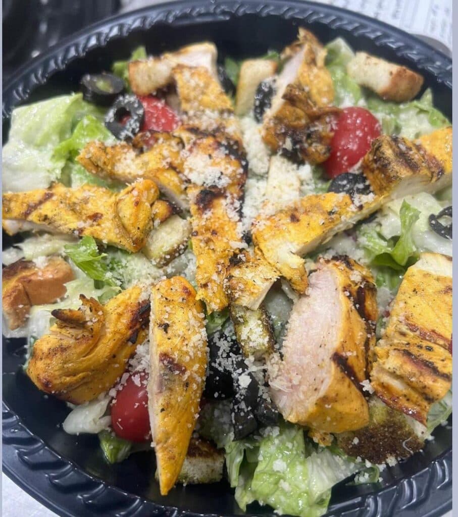 کافه رستوران رویال در مسجدسلیمان