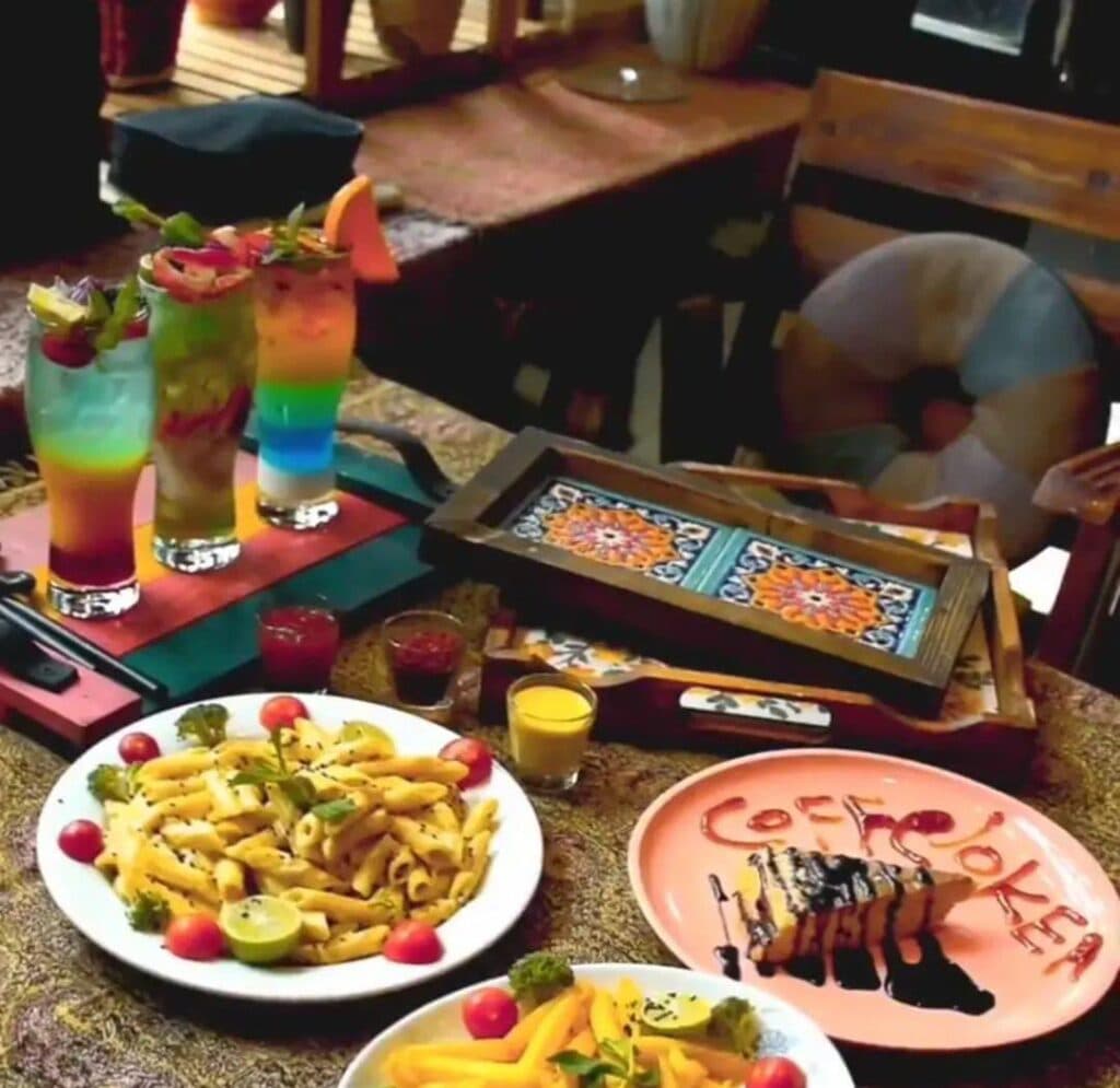 کافه کلبه چوبی در تبریز