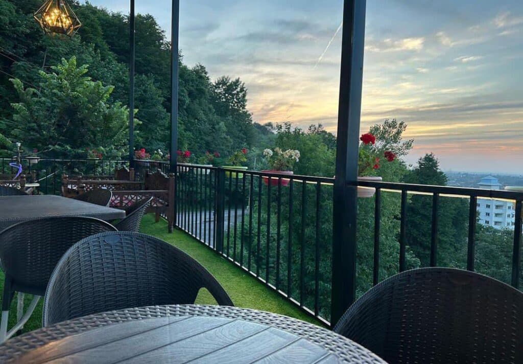 کافه رستوران خالدی در شهسوار