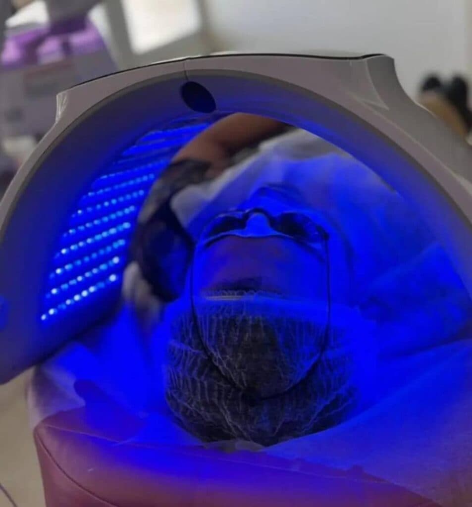 کلینیک تخصصی زیبایی پوست مو و لیزر رز سفید در شیراز