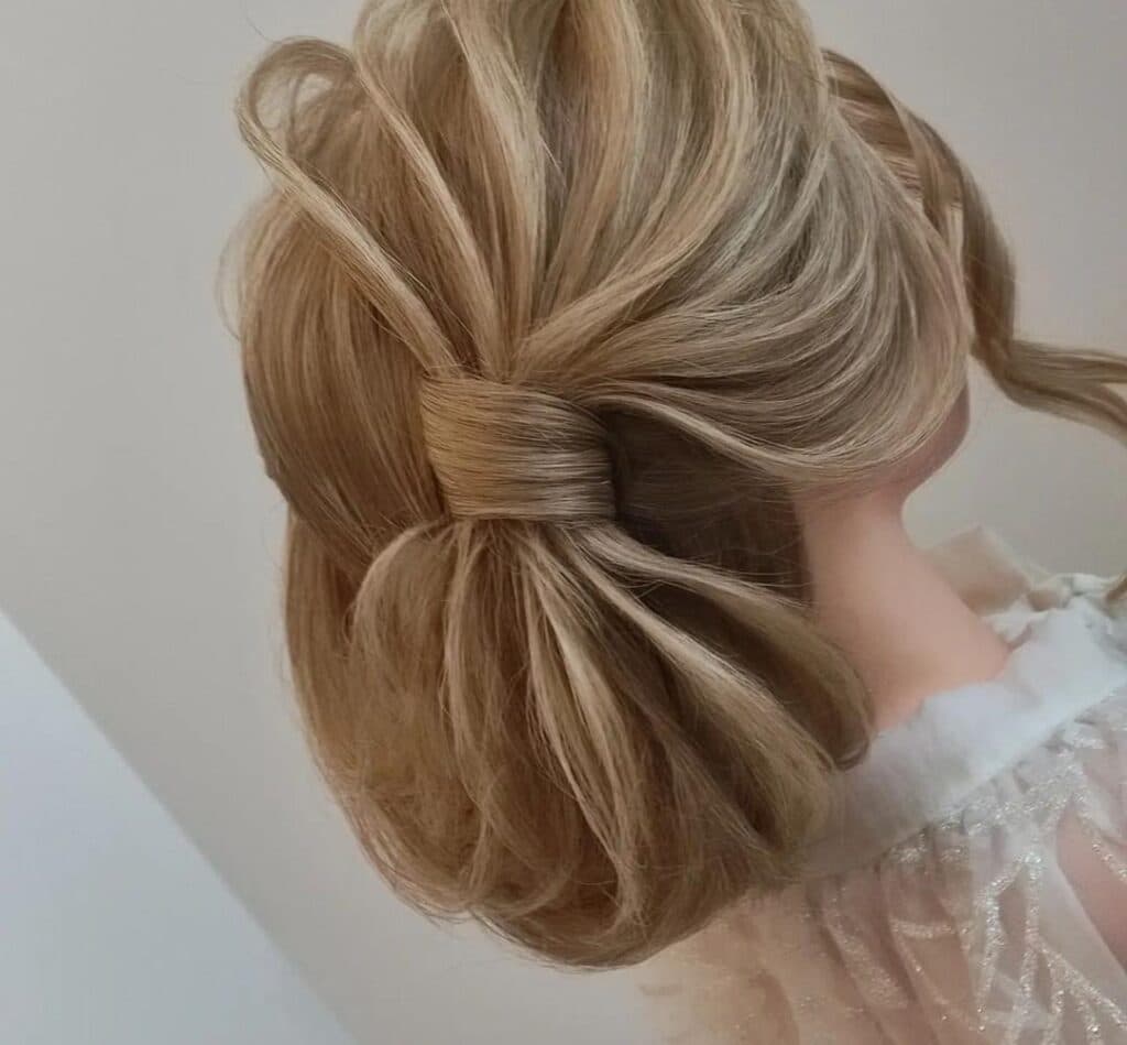 سالن زیبایی رژگونه در سالاریه قم