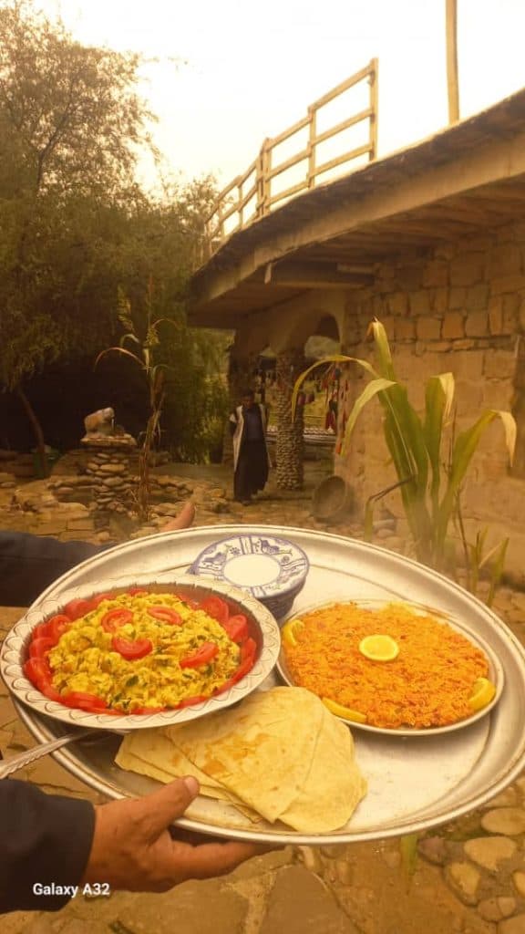 اقامتگاه بومگردی پاپیلا در دشت سوسن ایذه