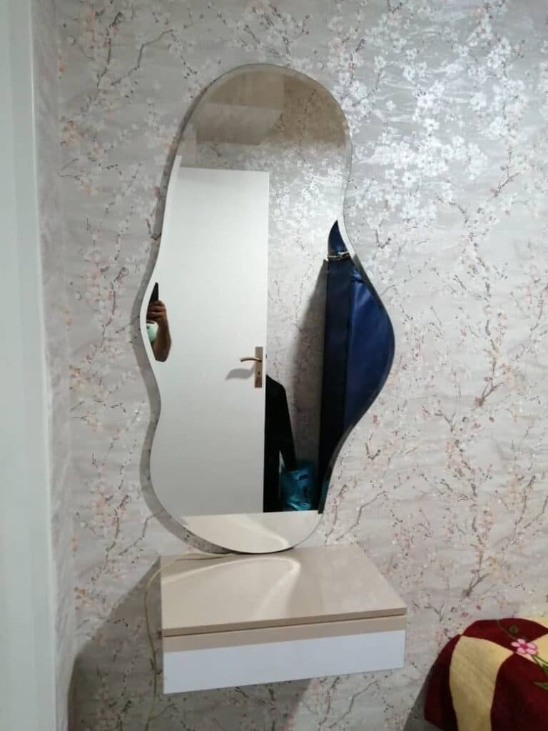 تولید و فروش آینه کلاسیک بک لایت دکوراتیو کیومرث در چهاردانگه تهران