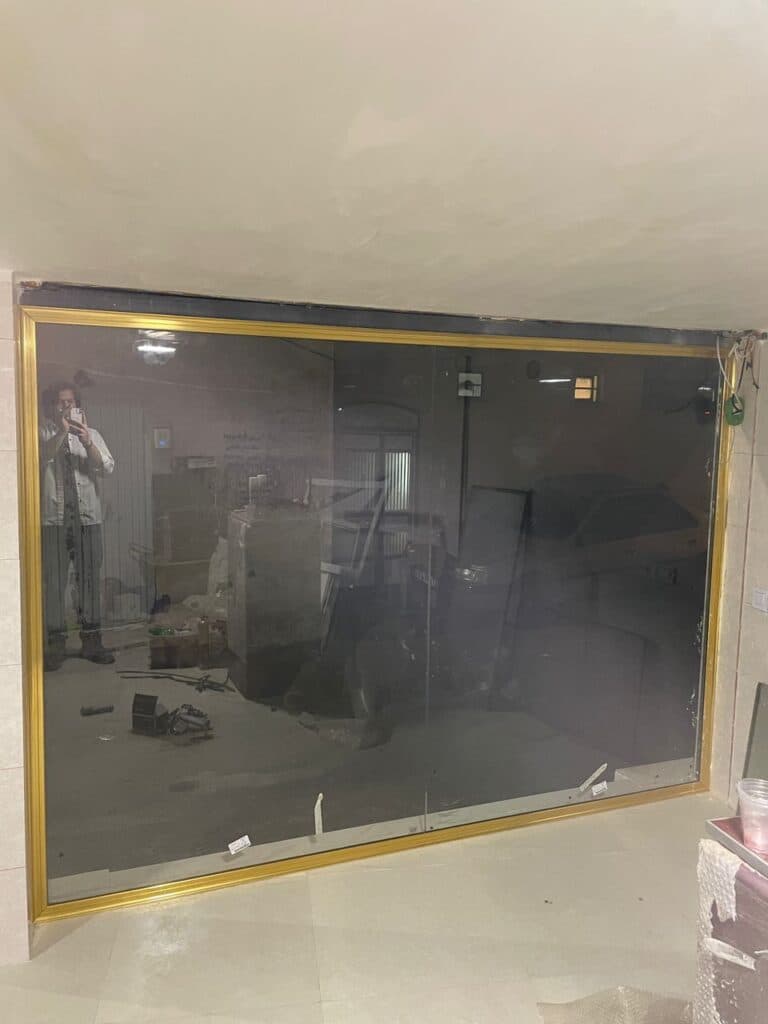 نصب و تعمیر شیشه سکوریت دیزجی در تبریز