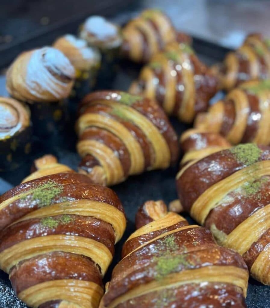 تولید و پخش نان جم در تبریز