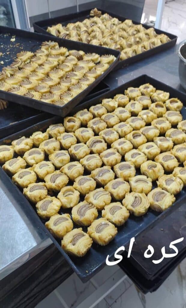 شیرینی گل سرخ در تبریز