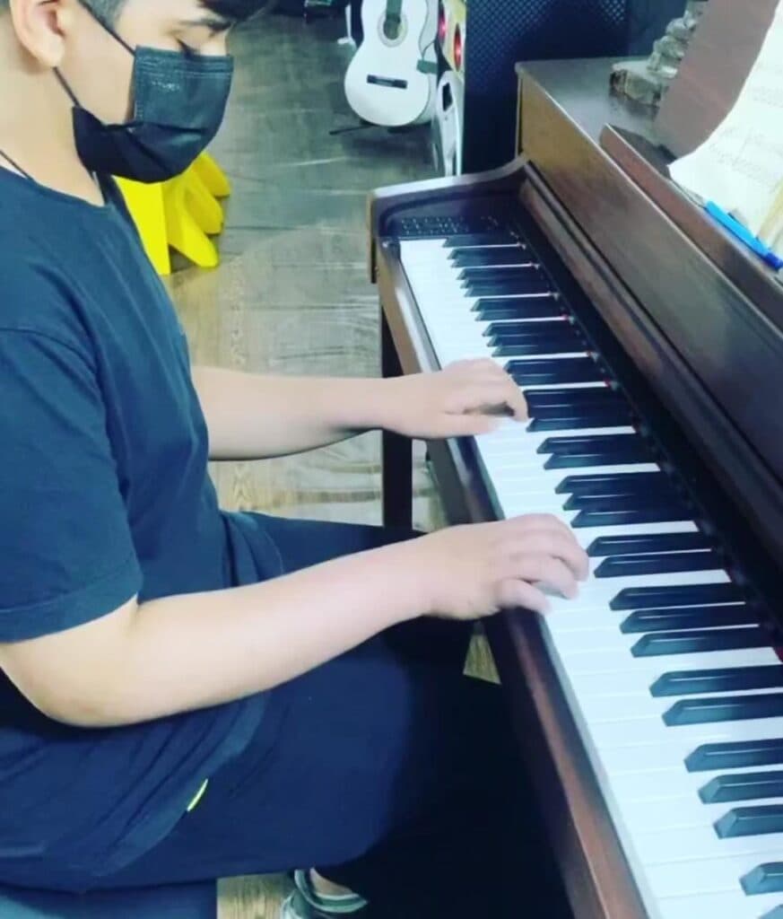 آموزشگاه موسیقی نغمه در چابهار