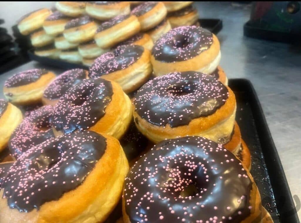 تولید و پخش نان جم در تبریز