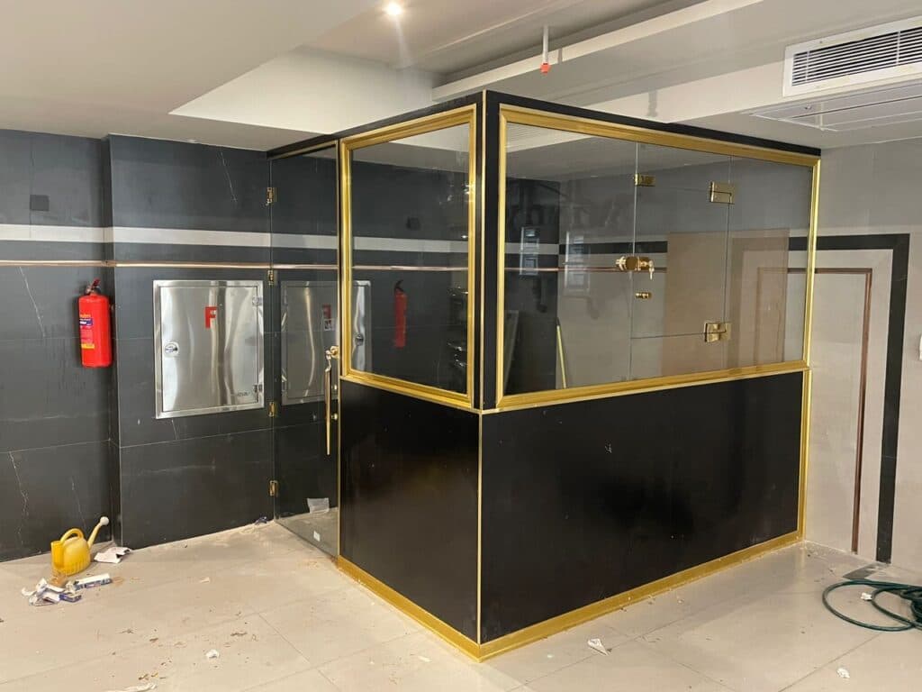 نصب و تعمیر شیشه سکوریت دیزجی در تبریز