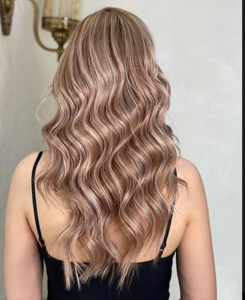 آموزشگاه و سالن زیبایی نازنین مولایی در پاسداران تهران