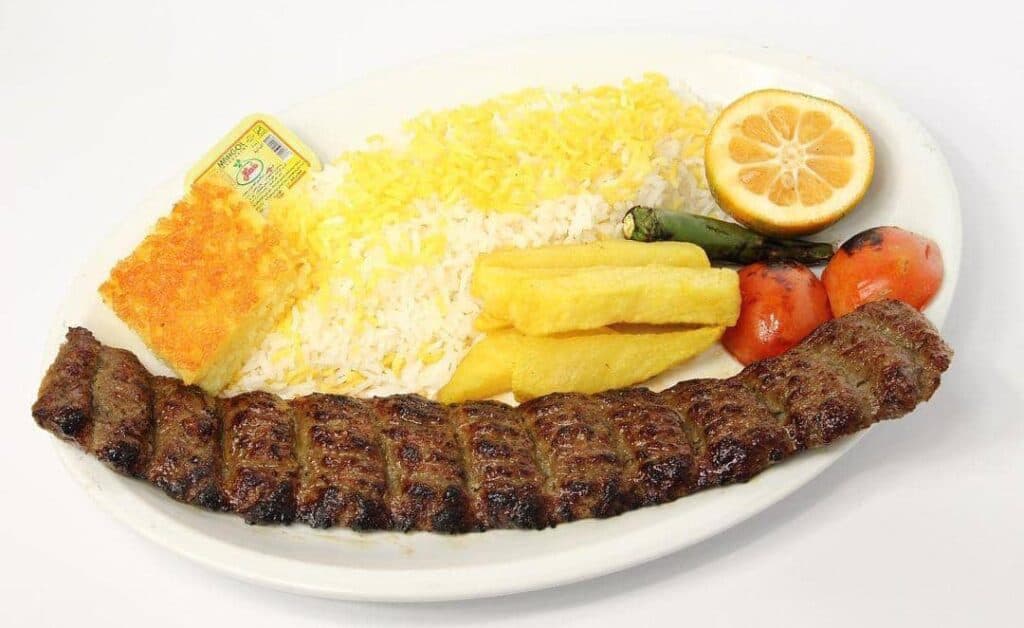 رستوران سعید کشوری در جنت آباد تهران