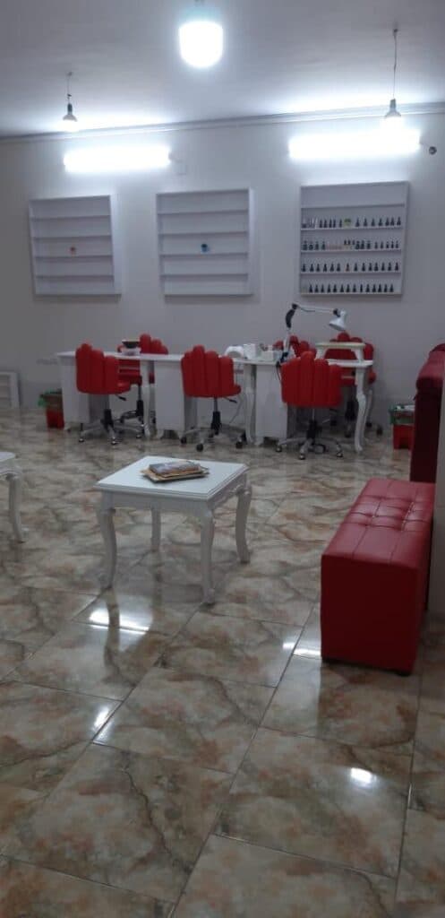 سالن زیبایی بانو نسترنی در تهرانپارس تهران