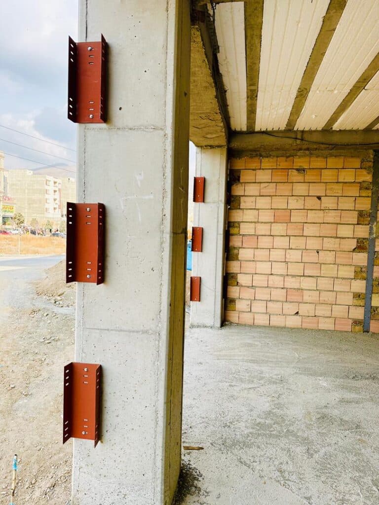 سازه بستر آروشا تولید کننده مقاطع والپست میلگرد بستر و اتصالات در تبریز