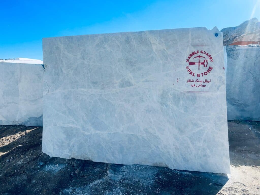 تولید و استخراج سنگ های تزئینی چینی اوپال سنگ شاقز در الیگودرز