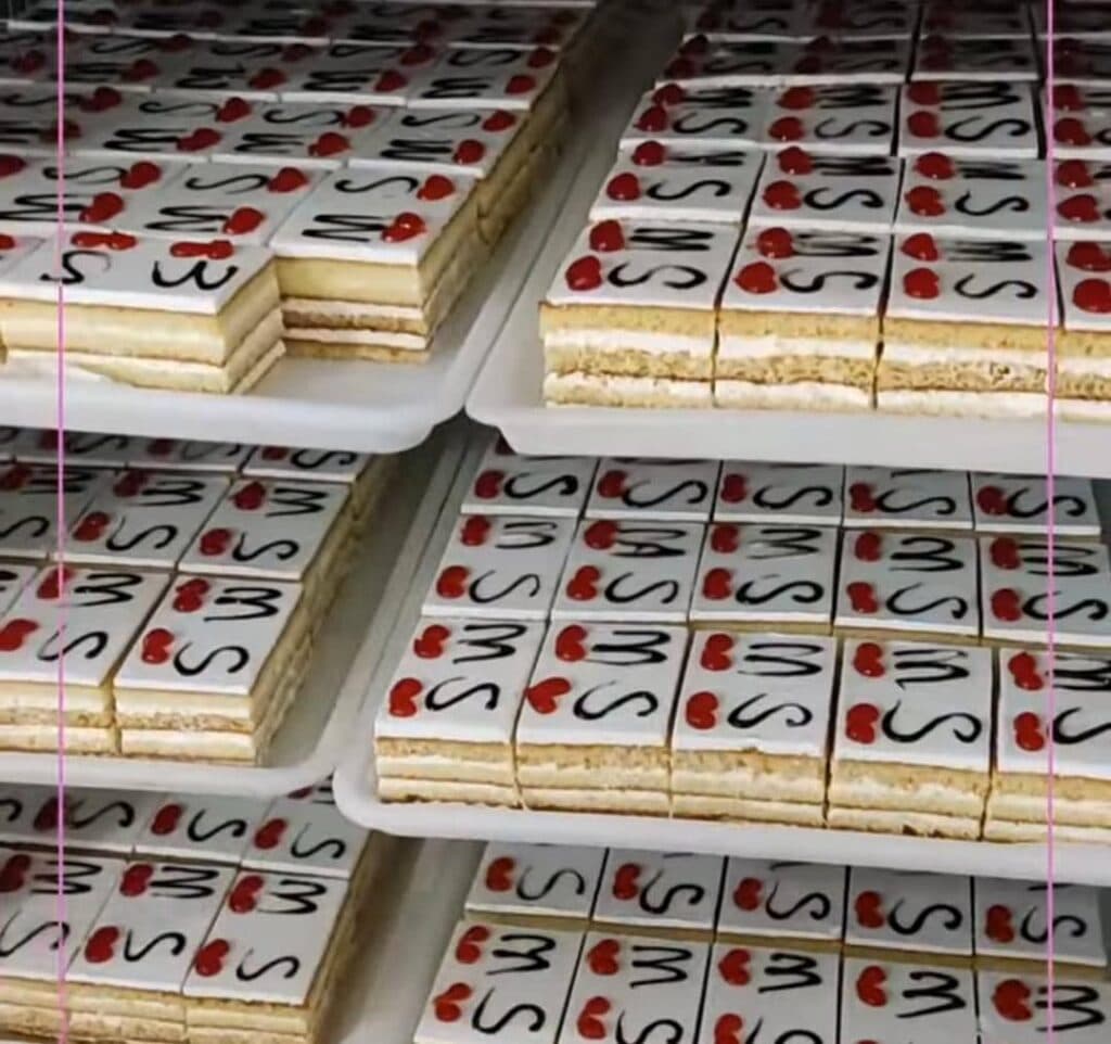 قنادی خانه کیک محمدی در دزفول