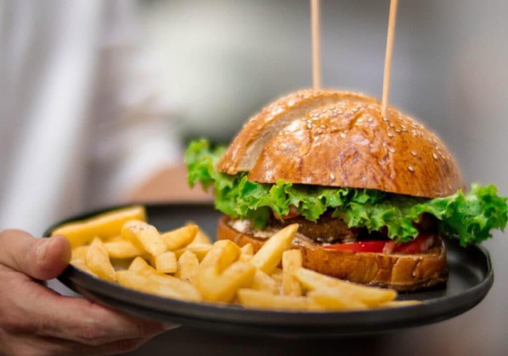 فست فود ونیز در شهرکرد