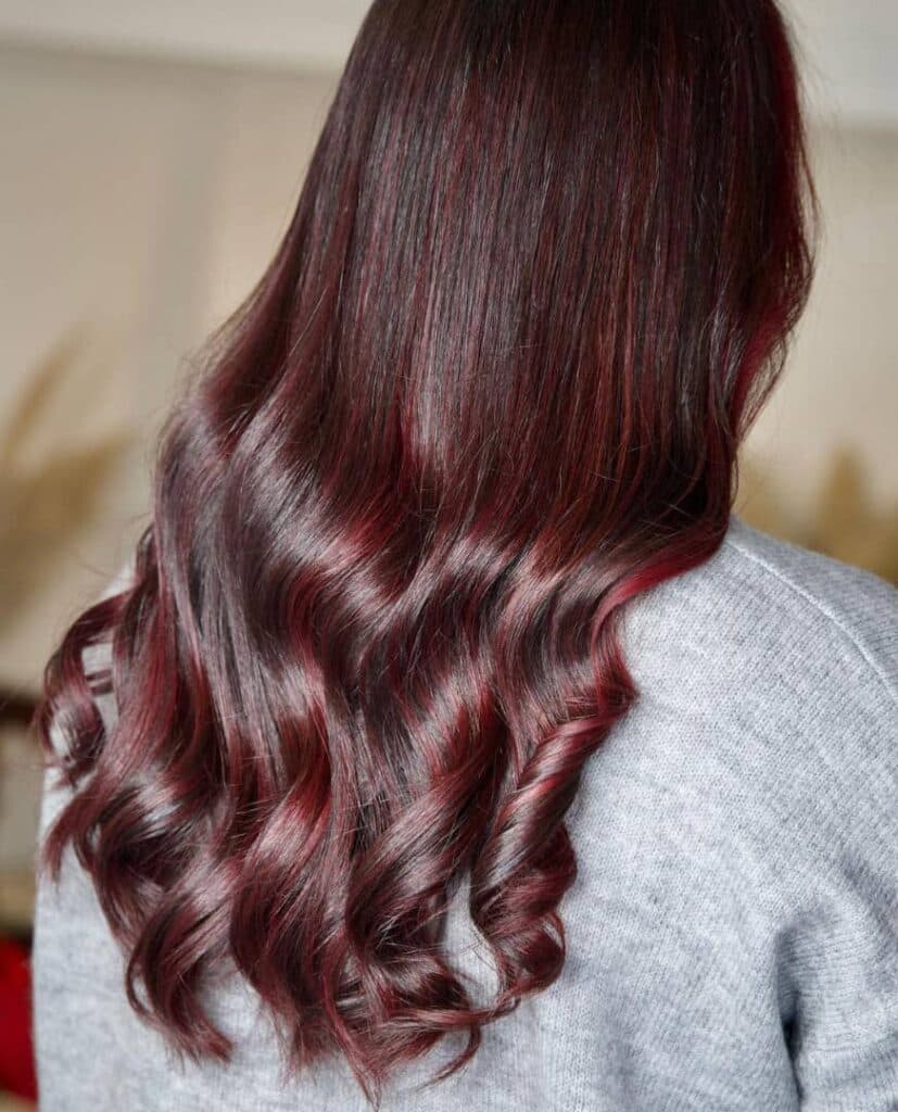 مرکز تخصصی رنگ و لایت و کراتین مو آتی ملایی در شیراز