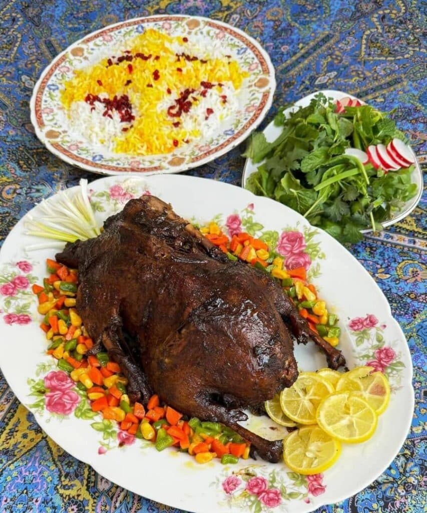 بیرون بر گوشت پلا در سمنان