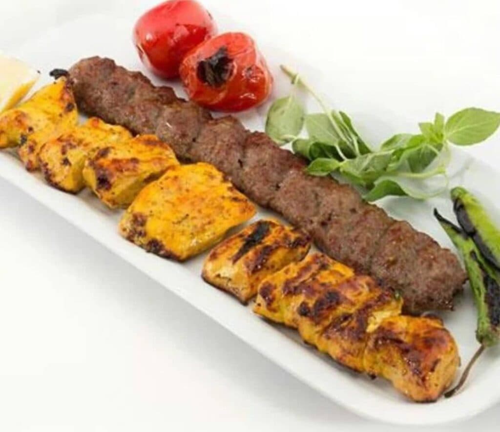رستوران کبابی خان در محمدیه قزوین