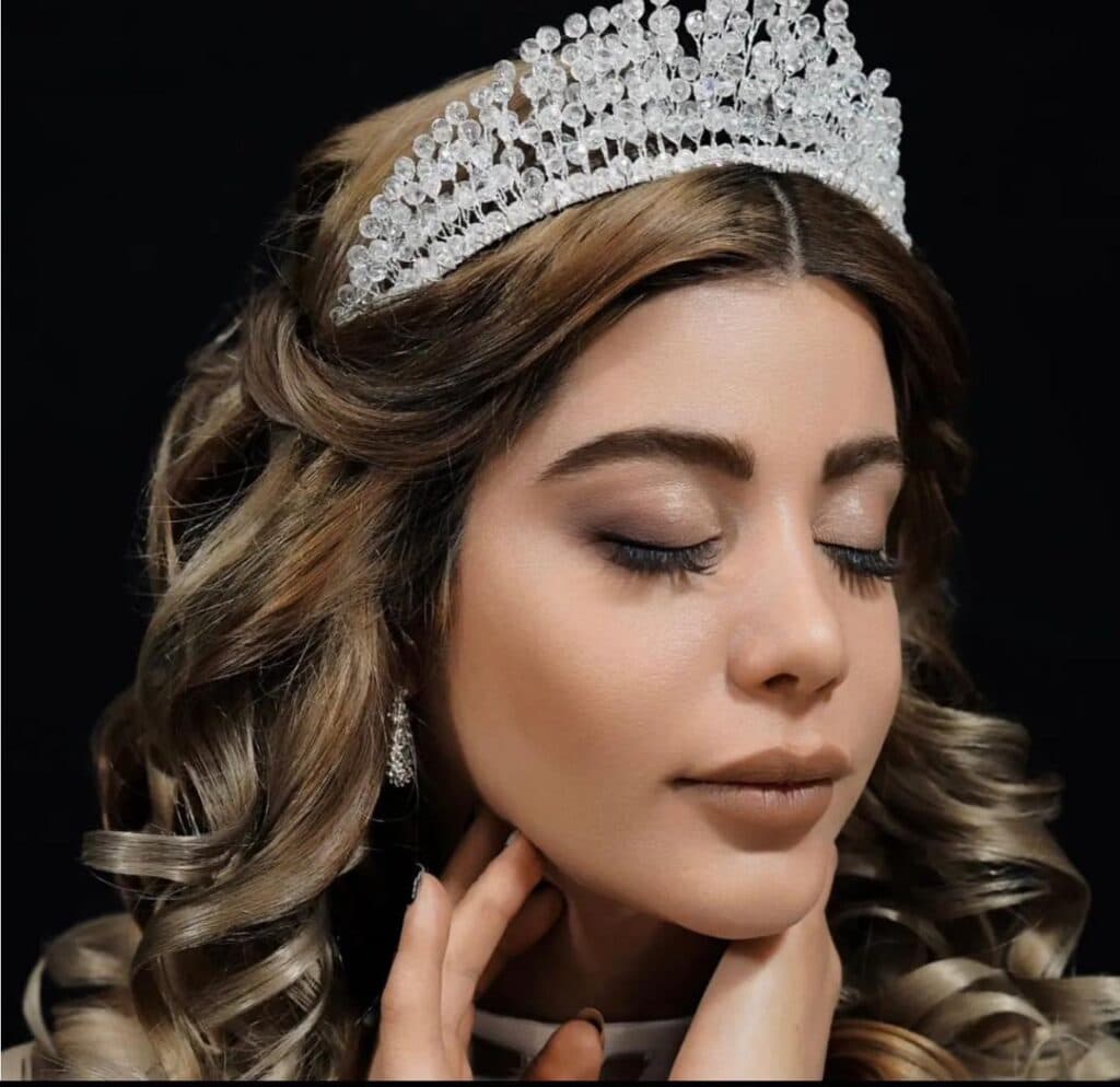 سالن زیبایی سارا سالاری در عفیف آباد شیراز