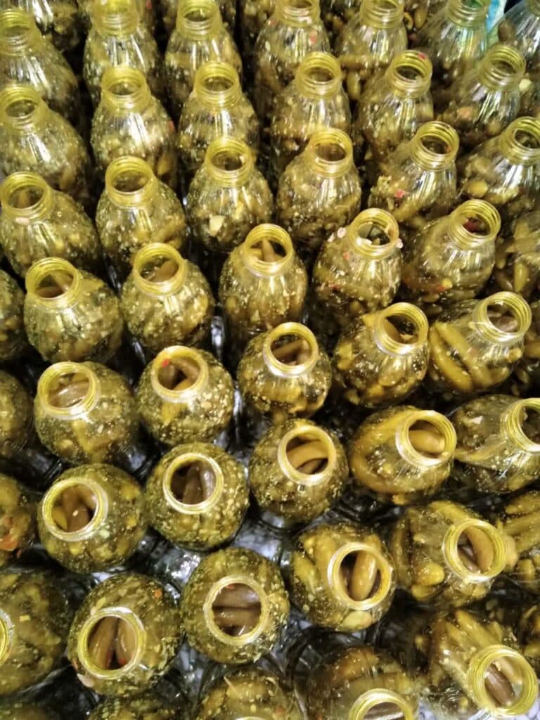 پخش و فروش عمده زیتون رضایی در طارم