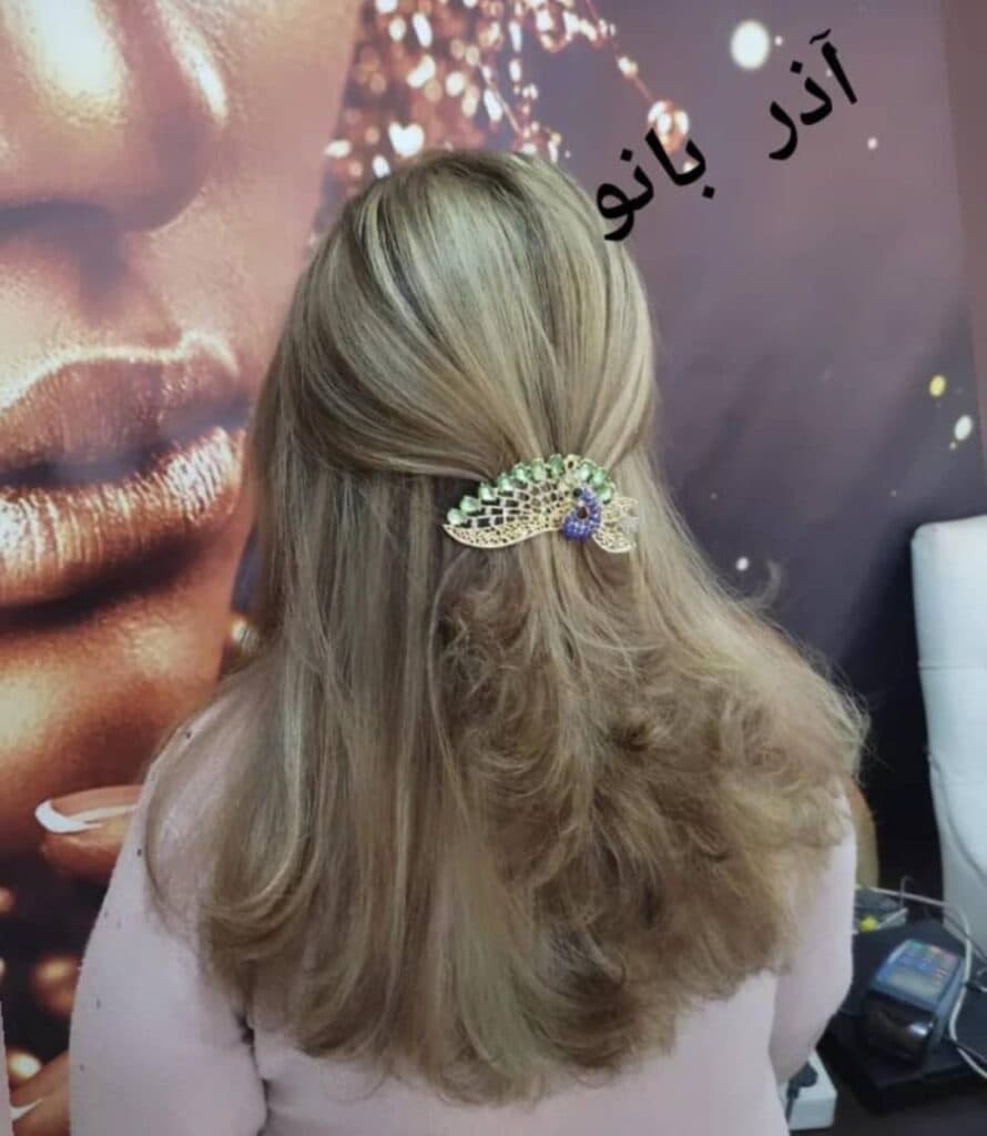 آموزشگاه و سالن زیبایی آذر بانو در شهر جدید سهند