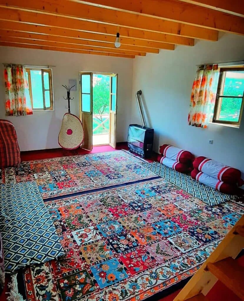 اقامتگاه بومگردی کیمه در لفور شیرگاه