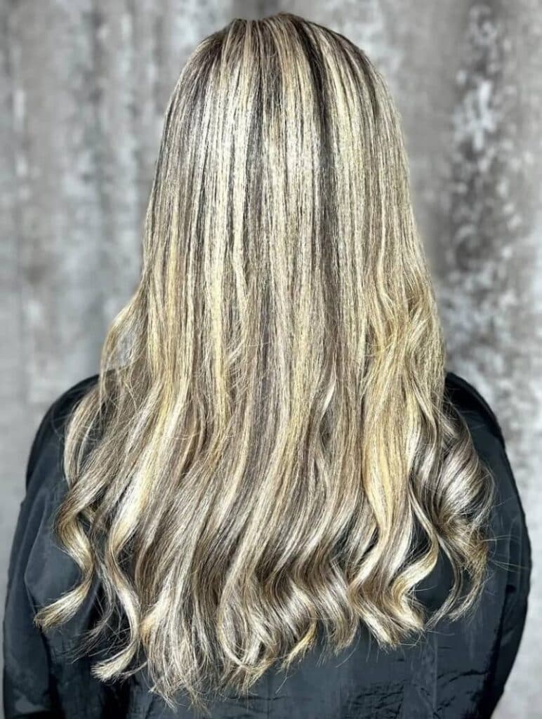 سالن زیبایی هفت قلم در رامشیر