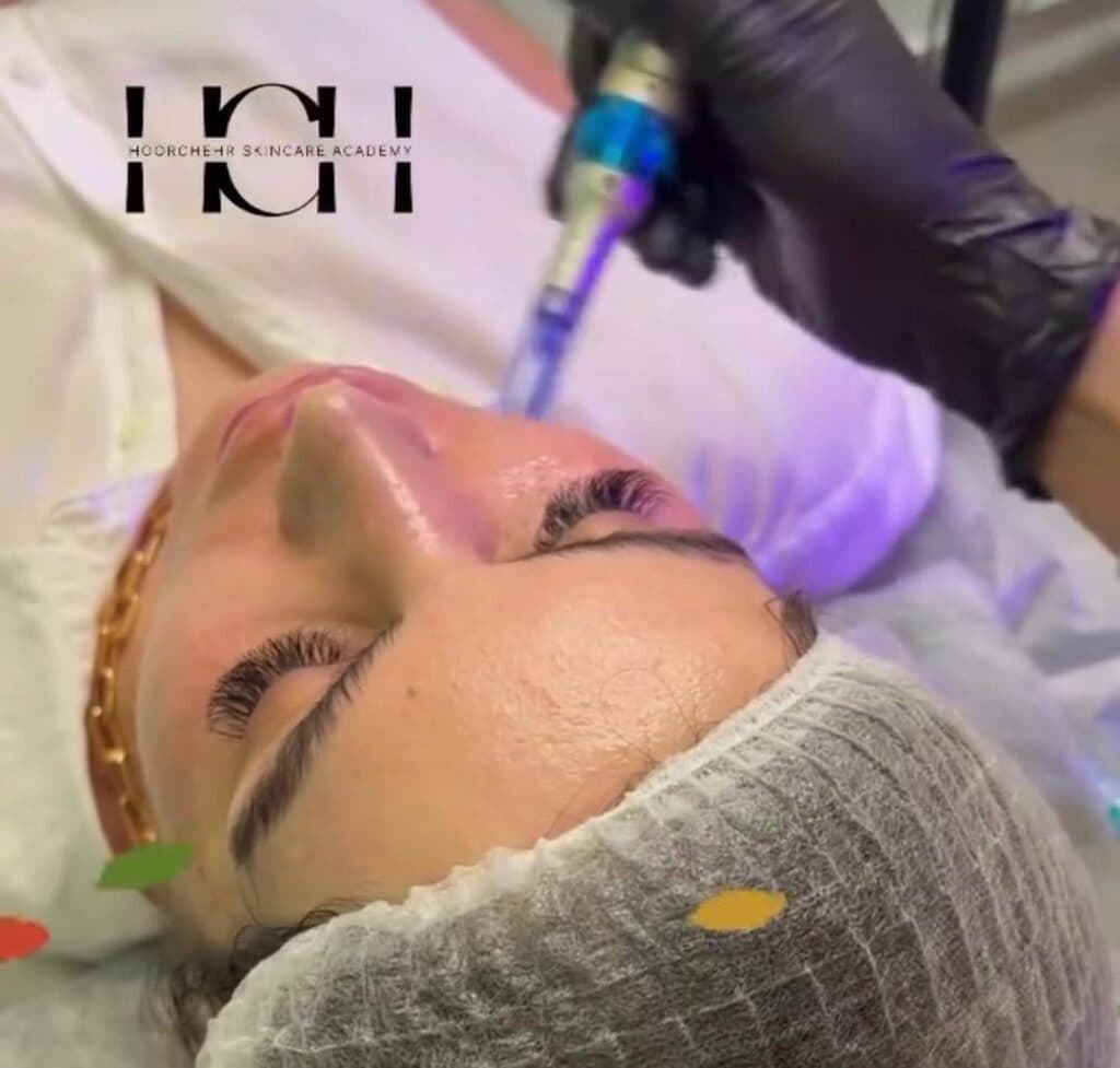 مرکز تخصصی آموزش و پاکسازی پوست هورچهر در رشت