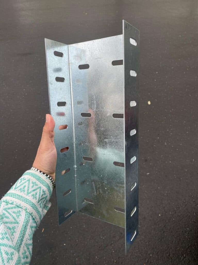 فروش و پخش میلگرد بستر وال پست فروشگاه آهن ۱۱ در سلمانشهر