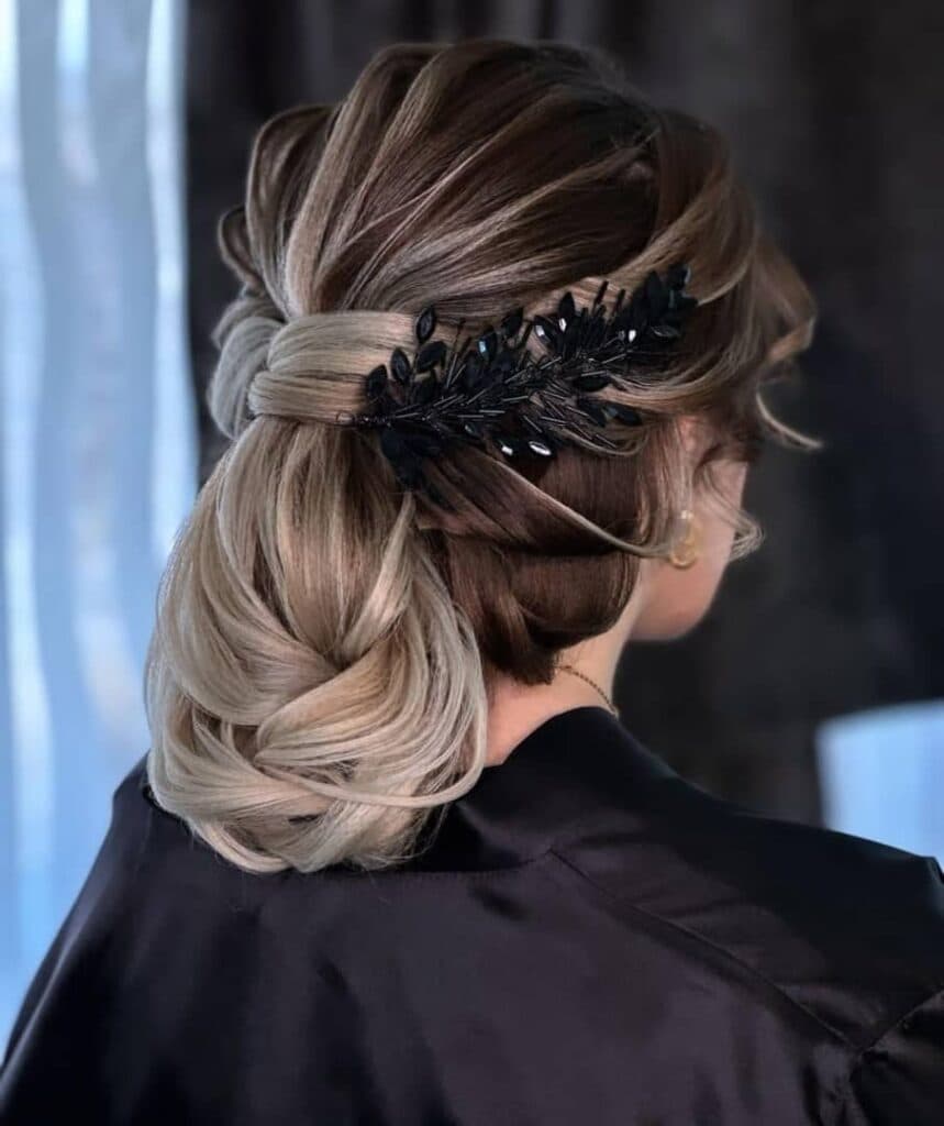 میکاپ آرتیست تخصصی عروس صبا رحیمی در سلماس