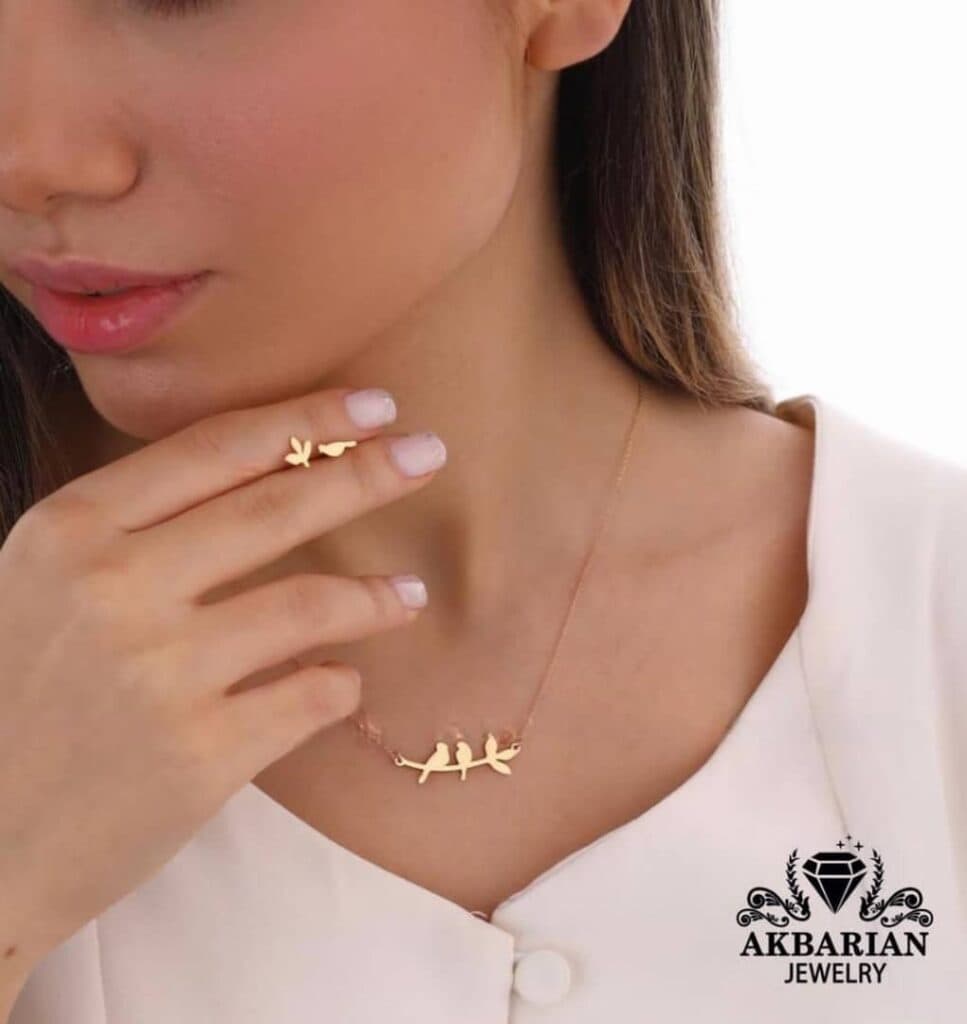 طلا فروشی اکبریان در مشهد