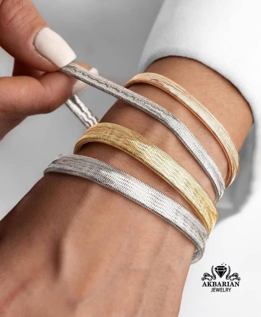 طلا فروشی اکبریان در مشهد