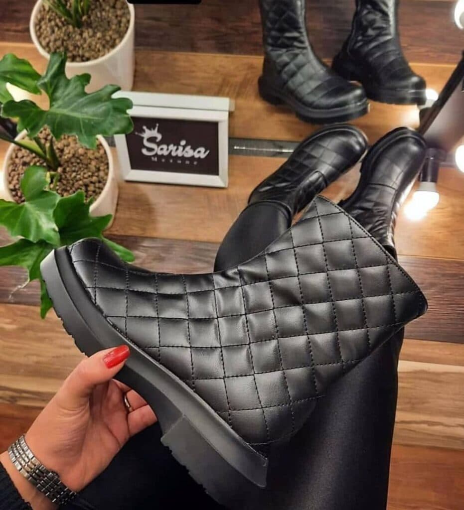 فروشگاه کیف و کفش کویین در آبادان