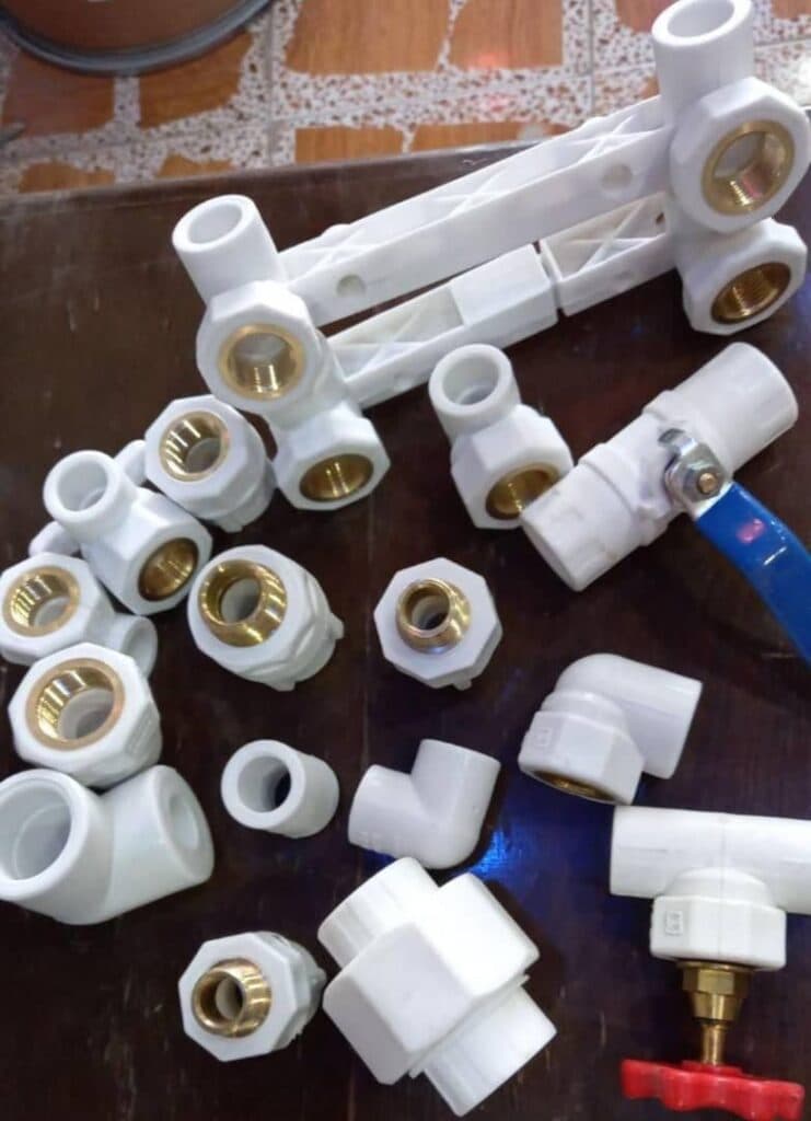 فروش لوازم ساختمانی برادران میرحسینی در یزد