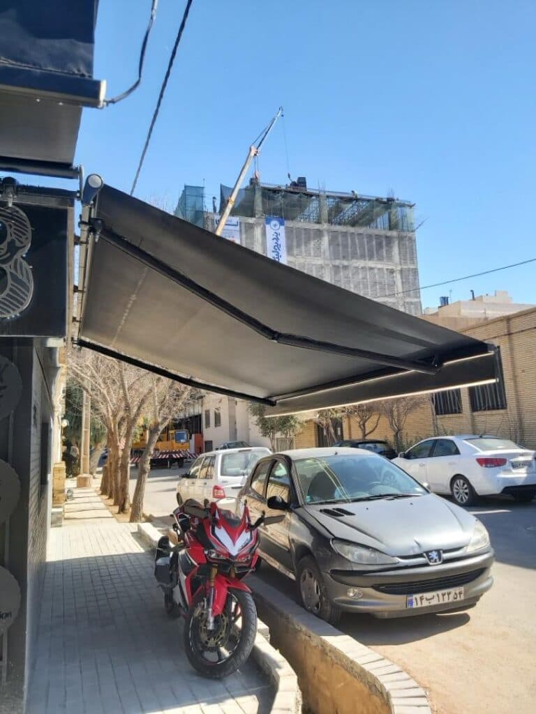 نصب و فروش سایبان و کرکره برقی پادرادر یزد