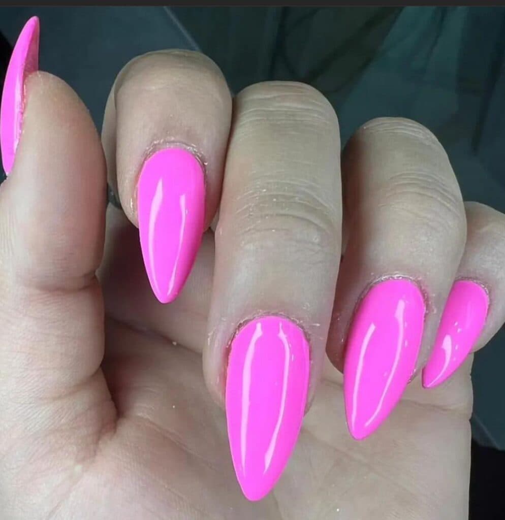 آموزشگاه و سالن زیبایی آنا در قدوسی غربی شیراز