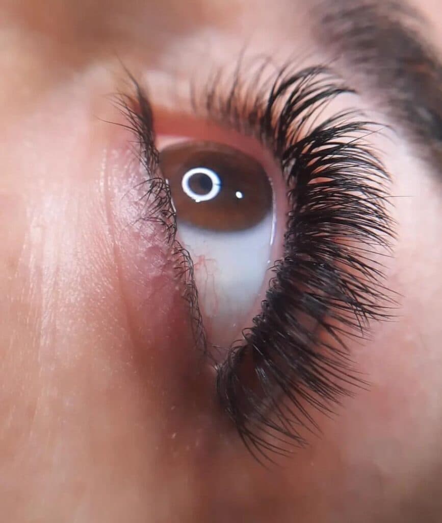 آموزشگاه و سالن زیبایی آنا در قدوسی غربی شیراز