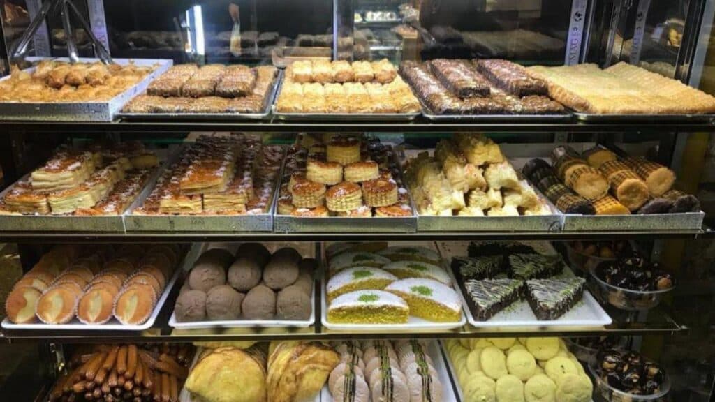 نان فانتزی سیمرغ در بوشهر