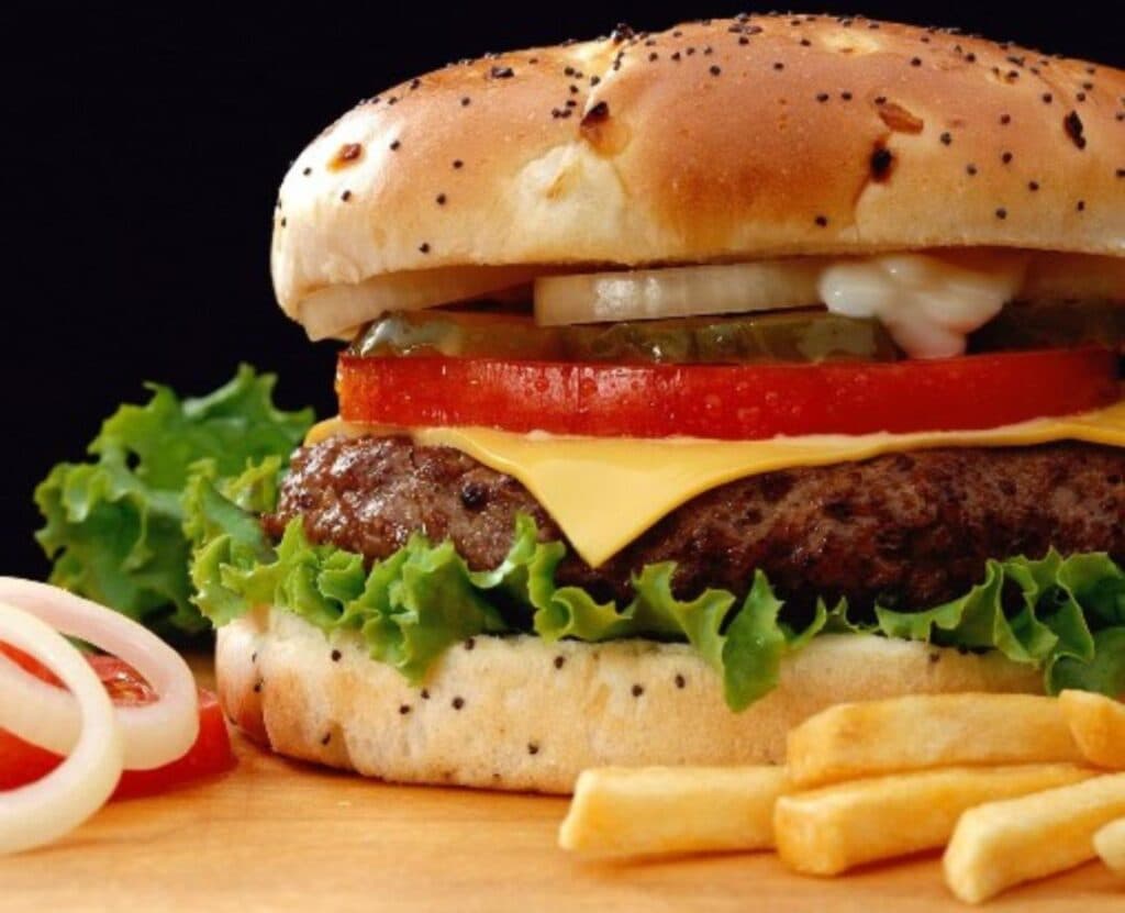 فست فود میامی در آمل