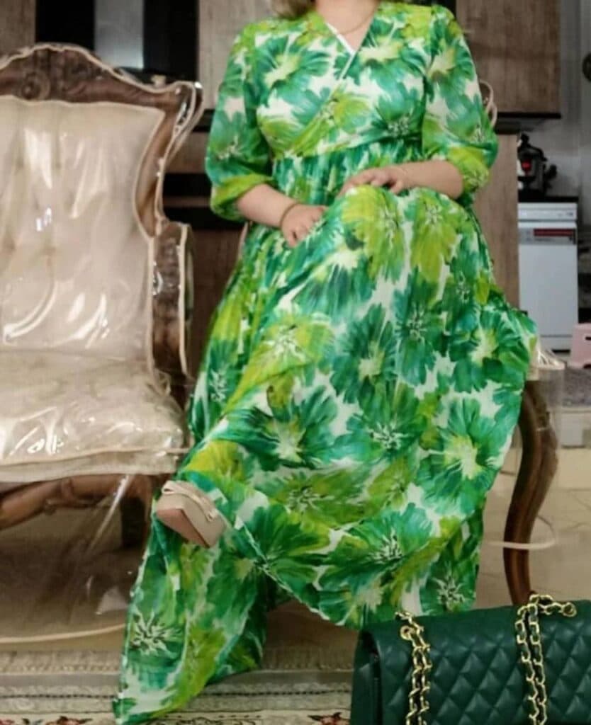 کارگاه و تولیدی پوشاک اطلسی در خرم آباد