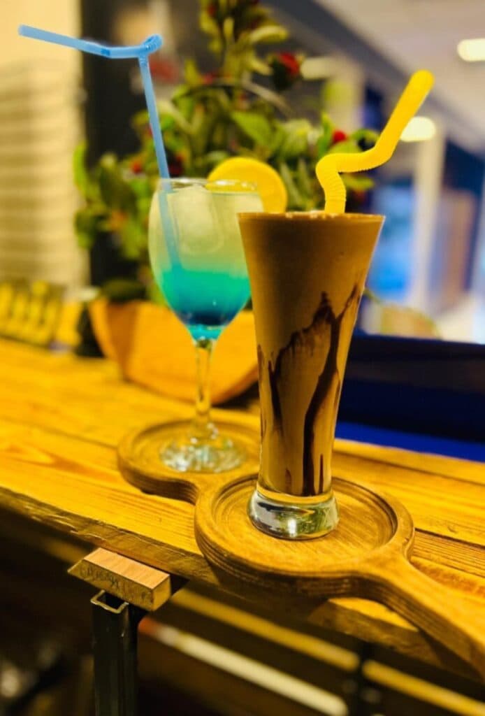 کافی شاپ دایموند در جیرفت