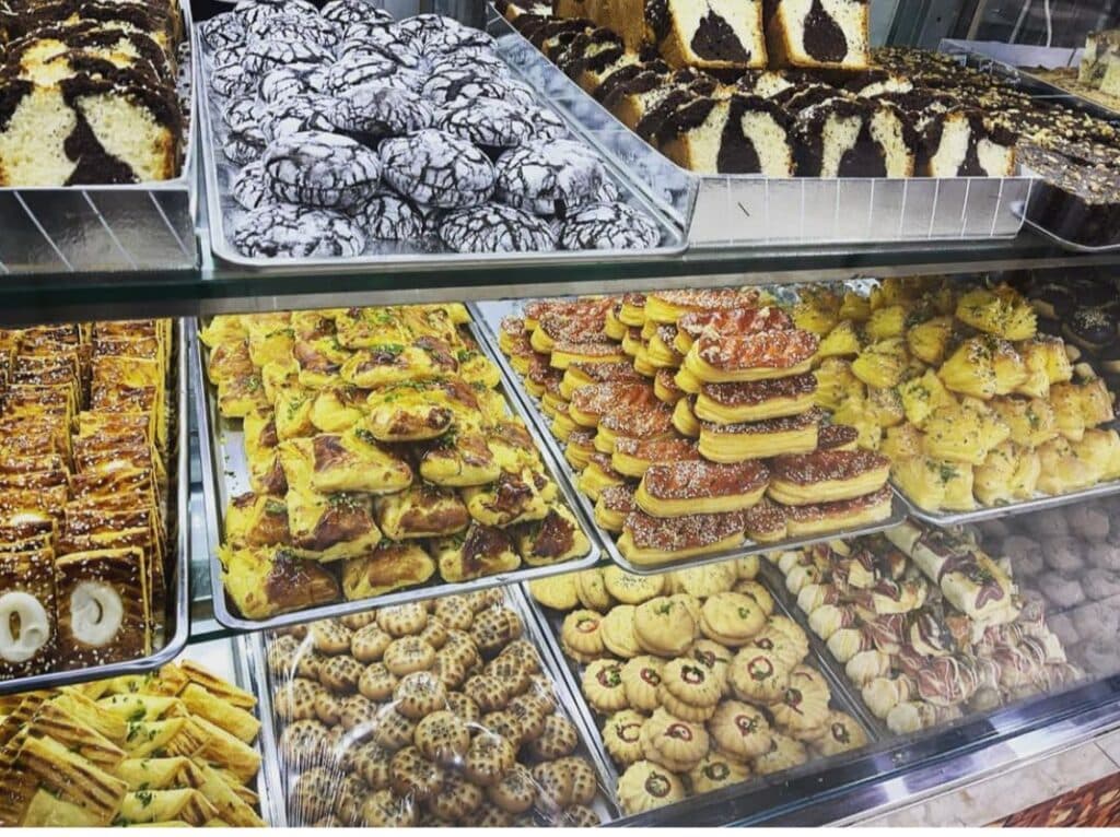 شیرینی سرای زندگی در گنبد کاووس