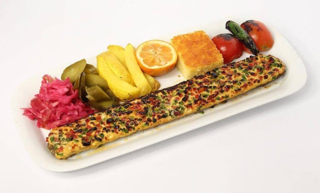 رستوران سعید کشوری در جنت آباد تهران