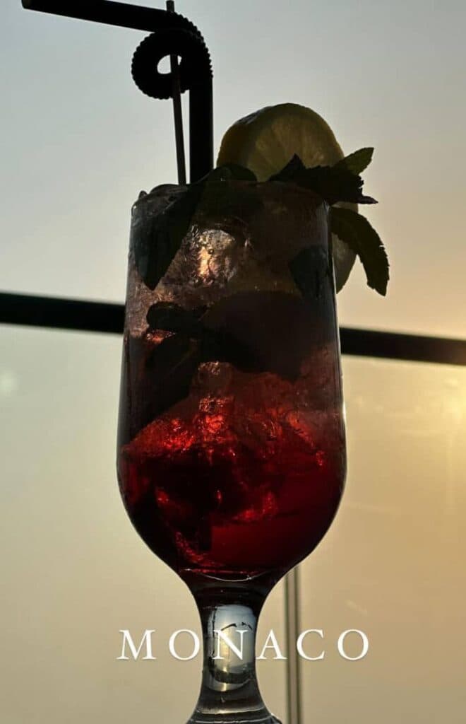 کافه رستوران توسکا در قشم